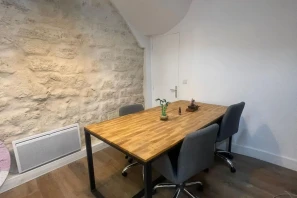 Open Space - 75002 - 9 postes - 375€