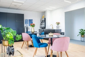 Open Space - 35170 - 4 postes - 190€