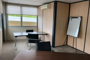 Bureau privé - 31670 - 2 postes - 360€