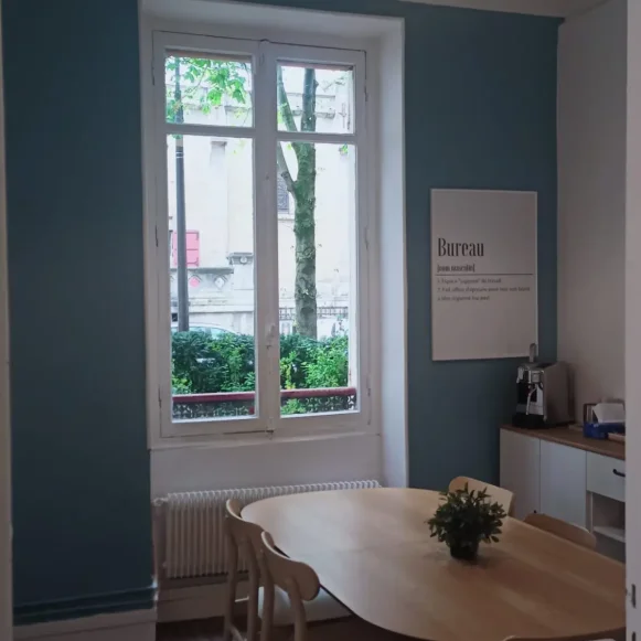 Espace indépendant 60 m² 10 postes Location bureau Rue Bausset Paris 75015 - photo 9
