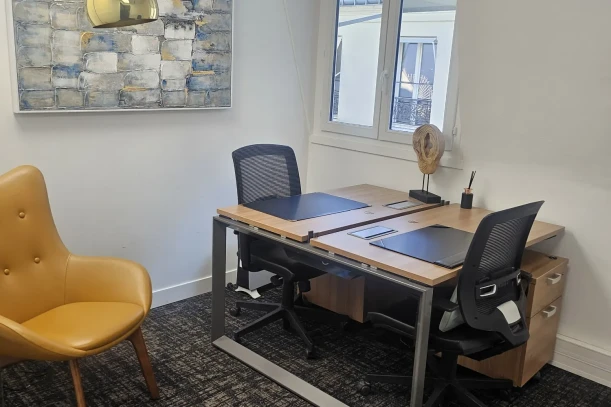 Bureau privé - 75016 - 2 postes - 1600€