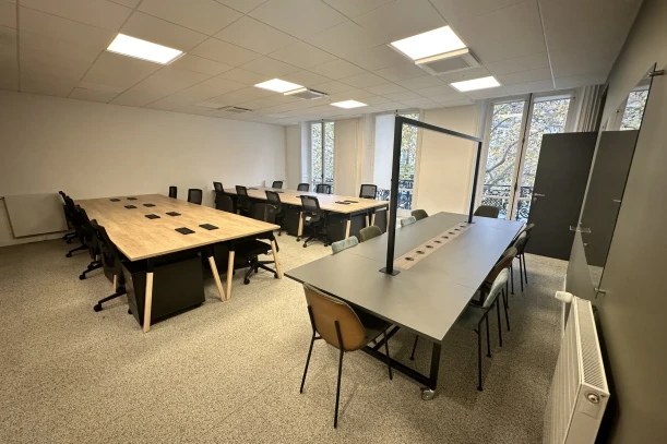 Espace indépendant - 75002 - 50 postes - 32500€