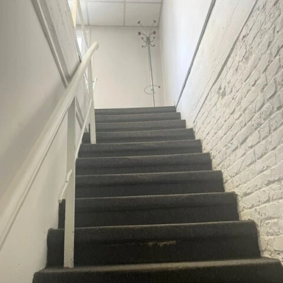 Bureau privé 12 m² 3 postes Coworking Place de la Gare Lille 59800 - photo 4