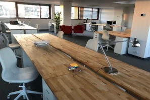 Open Space - 33150 - 30 postes - 190€