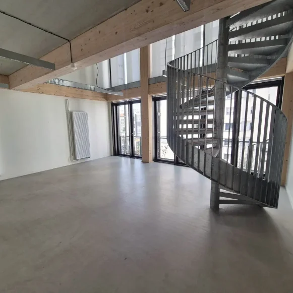 Bureau privé 89 m² 14 postes Coworking Rue de Srebrenica Paris 75020 - photo 3
