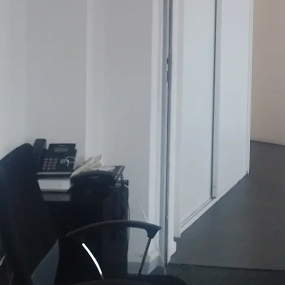 Bureau privé 38 m² 4 postes Location bureau Avenue du Prado Marseille 13008 - photo 3