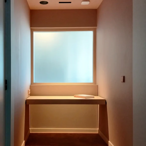 Bureau privé 11 m² 4 postes Location bureau Avenue Élie Vignal Rhône 69300 - photo 4