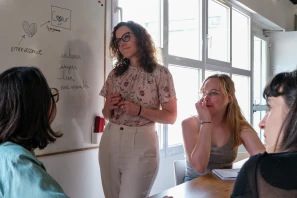 Open Space - 93100 - 6 postes - 300€