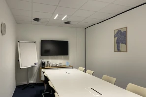 Bureau privé - 44400 - 8 postes - 1966€