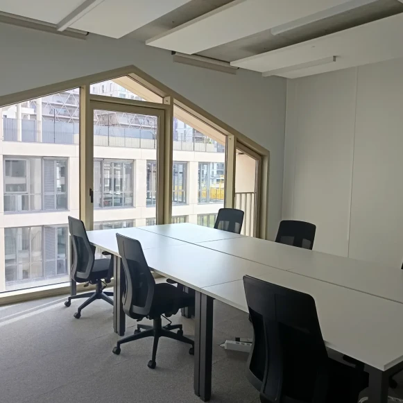 Bureau privé 27 m² 6 postes Location bureau Rue Philippe Jolly Bordeaux 33800 - photo 1