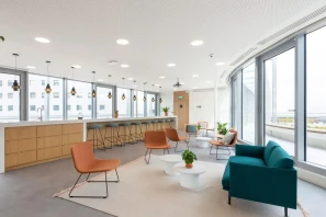 Bureau privé - 44400 - 8 postes - 1966€