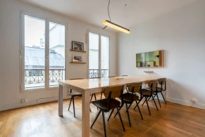 Open Space - 75003 - 4 postes - 360€
