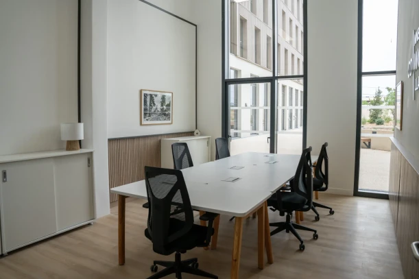 Bureau privé - 34000 - 4 postes - 1865€