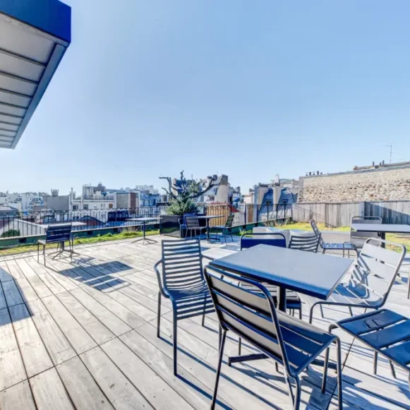 Espace indépendant 150 m² 30 postes Location bureau Rue Léo Delibes Paris 75016 - photo 2