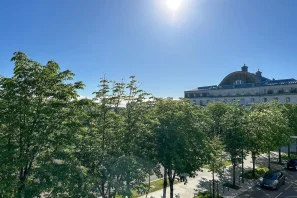 Open Space - 64100 - 10 postes - 190€