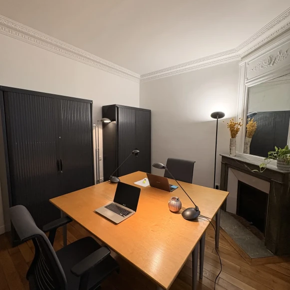Bureau privé 14 m² 3 postes Location bureau Avenue Moderne Paris 75019 - photo 5