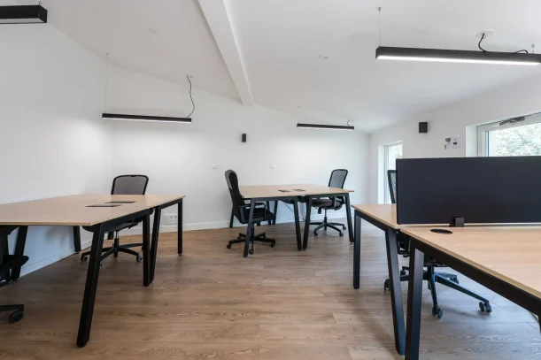 Bureau privé - 33000 - 6 postes - 2100€