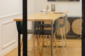 Bureau privé - 33000 - 2 postes - 800€