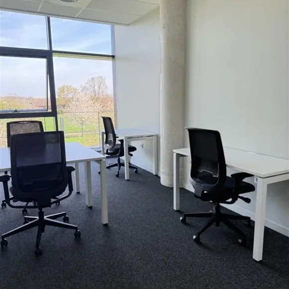 Bureau privé 14 m² 4 postes Location bureau Avenue François Pignier Bourg-en-Bresse 01000 - photo 2