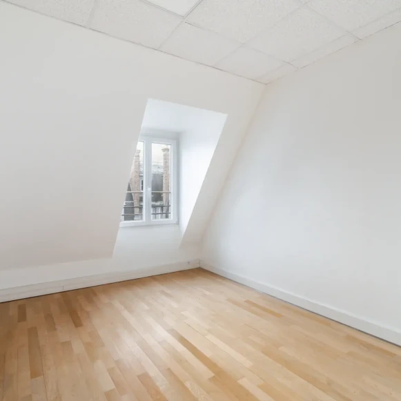 Bureau privé 253 m² 40 postes Coworking Avenue Carnot Paris 75017 - photo 10