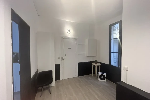 Espace indépendant - 75014 - 4 postes - 850€
