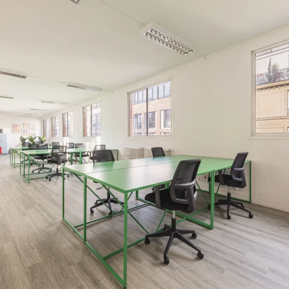 Espace indépendant 100 m² 16 postes Location bureau Rue de Charonne Paris 75011 - photo 3