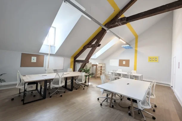Espace indépendant - 67000 - 13 postes - 3100€
