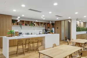 Bureau privé - 44000 - 3 postes - 1215€