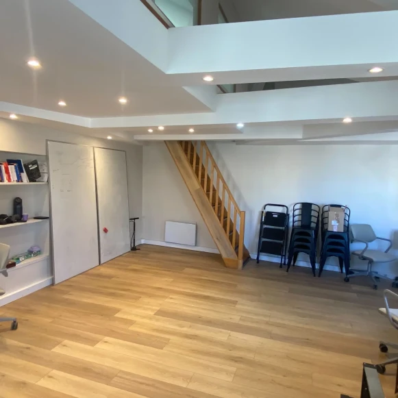 Bureau privé 70 m² 10 postes Location bureau Rue Blondel Paris 75002 - photo 2