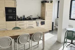 Espace indépendant - 69006 - 50 postes - 19160€