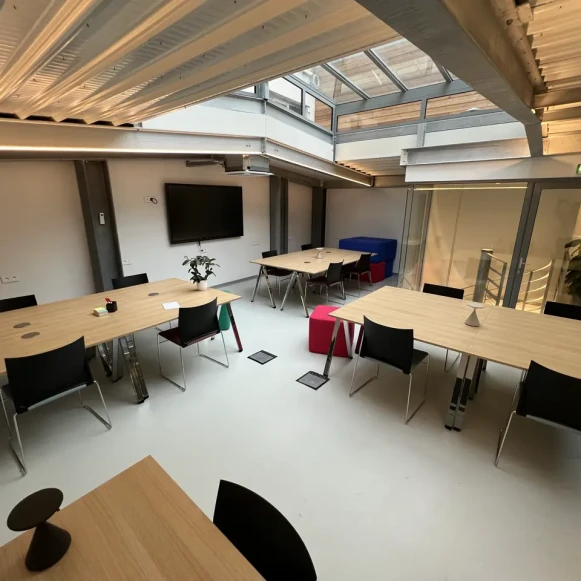 Bureau privé 40 m² 12 postes Coworking Rue de Croulebarbe Paris 75013 - photo 6