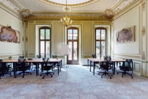 Open Space - 13006 - 10 postes - 240€