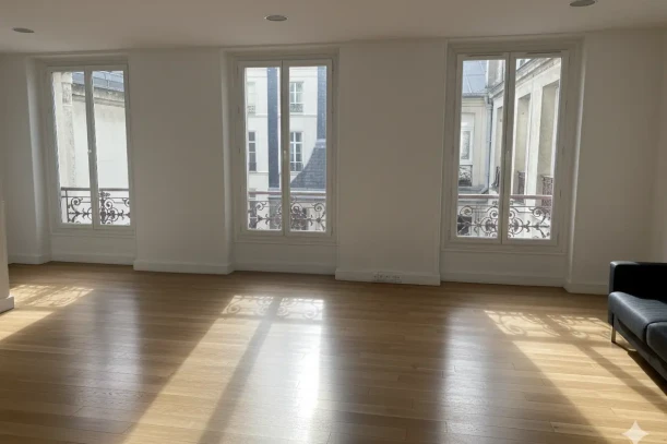 Espace indépendant - 75002 - 21 postes - 9000€