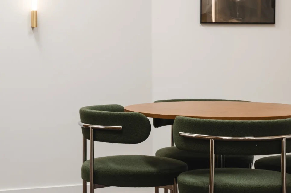 The Bureau IV - 42 Rue Notre Dame des Victoires