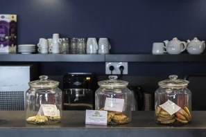 Open Space - 11100 - 20 postes - 100€