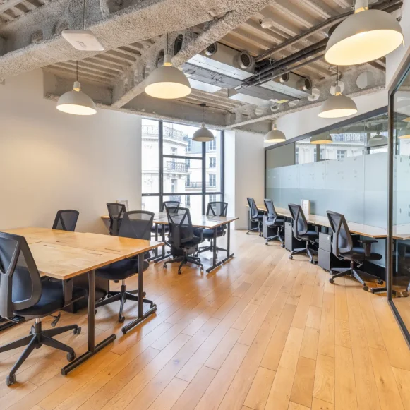 Bureau privé 115 m² 33 postes Location bureau Rue la Fayette Paris 75009 - photo 4