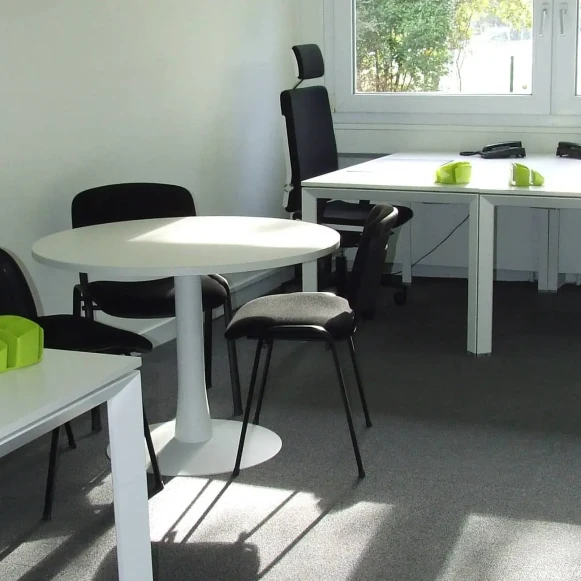 Bureau privé 22 m² 4 postes Coworking Boulevard Vincent Gâche Nantes 44200 - photo 1