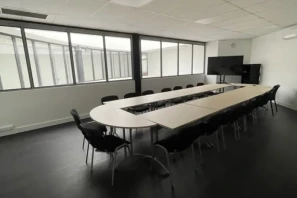 Bureau privé - 45800 - 10 postes - 1600€