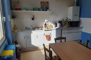 Open Space - 56700 - 11 postes - 245€