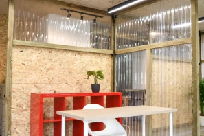 Open Space - 94200 - 4 postes - 260€