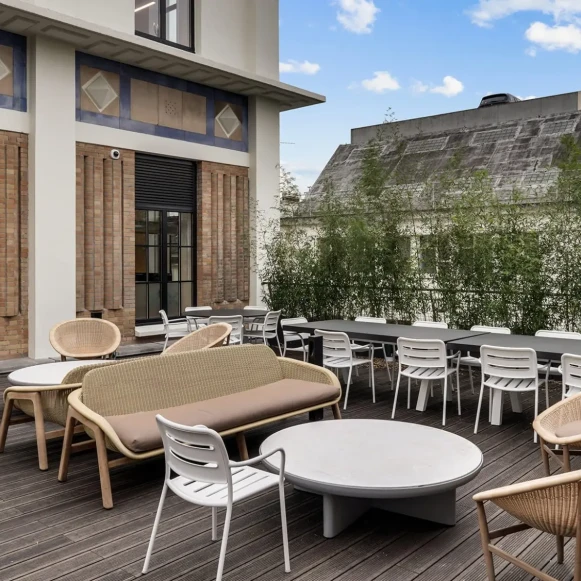 Espace indépendant 200 m² 47 postes Location bureau Rue de Navarin Paris 75009 - photo 6