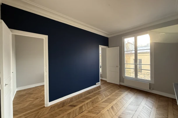 Bureau privé - 75016 - 5 postes - 2500€