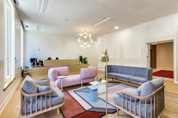 Bureau privé - 75009 - 4 postes - 4966€