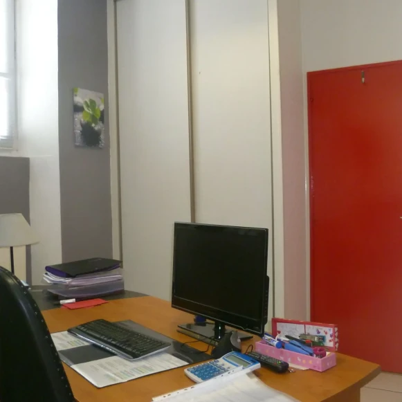 Bureau privé 11 m² 2 postes Coworking Boulevard Pasteur Nantes 44100 - photo 1