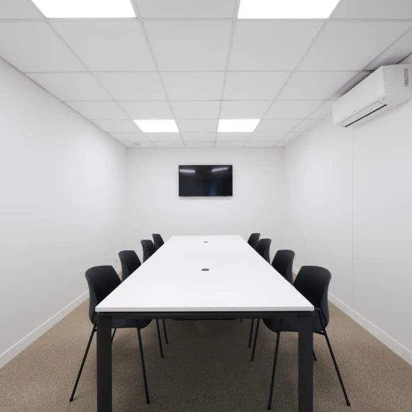 Bureau privé 25 m² 4 postes Coworking Rue de Paris Montreuil 93100 - photo 9