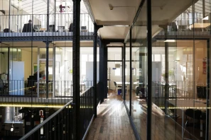 Bureau privé - 75010 - 5 postes - 2000€