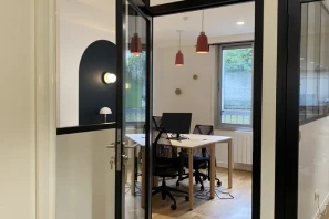 Bureau privé - 94300 - 4 postes - 1600€