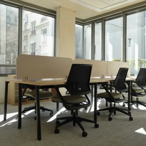 Bureau privé 46 m² 13 postes Coworking Rue Ordener Paris 75018 - photo 6