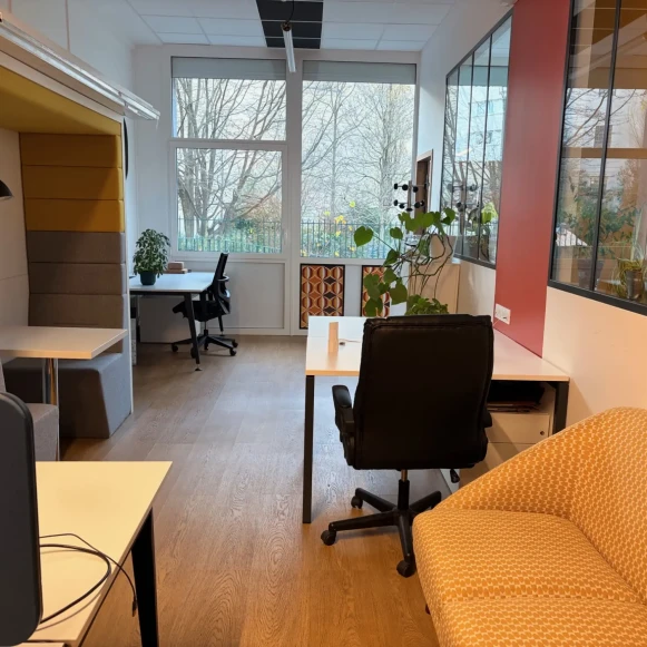 Open Space  3 postes Location bureau Rue de Charenton Paris 75012 - photo 6