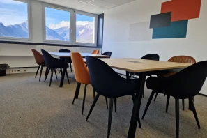 Bureau privé - 38760 - 3 postes - 590€